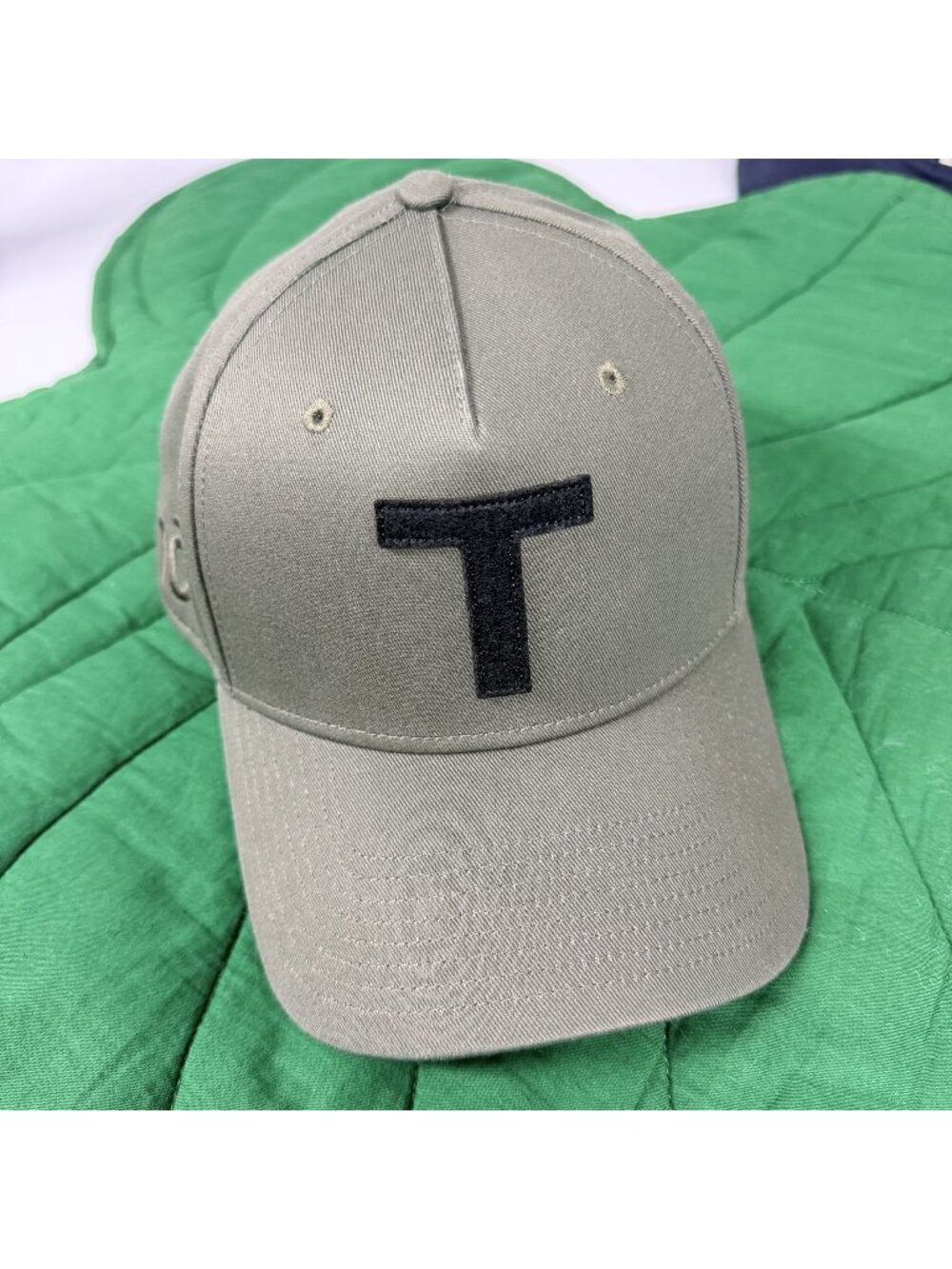 Tenore Hawaii Unisex Olive Green Logo Applique Stadium Snapback Hat Cap